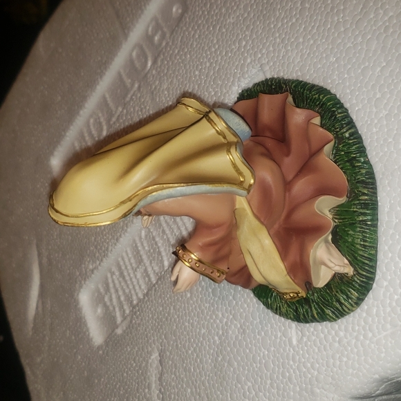 Thomas Kinkade The Holy Family & Holy Night Creche, Hawthorne Village - Picture 7 of 17